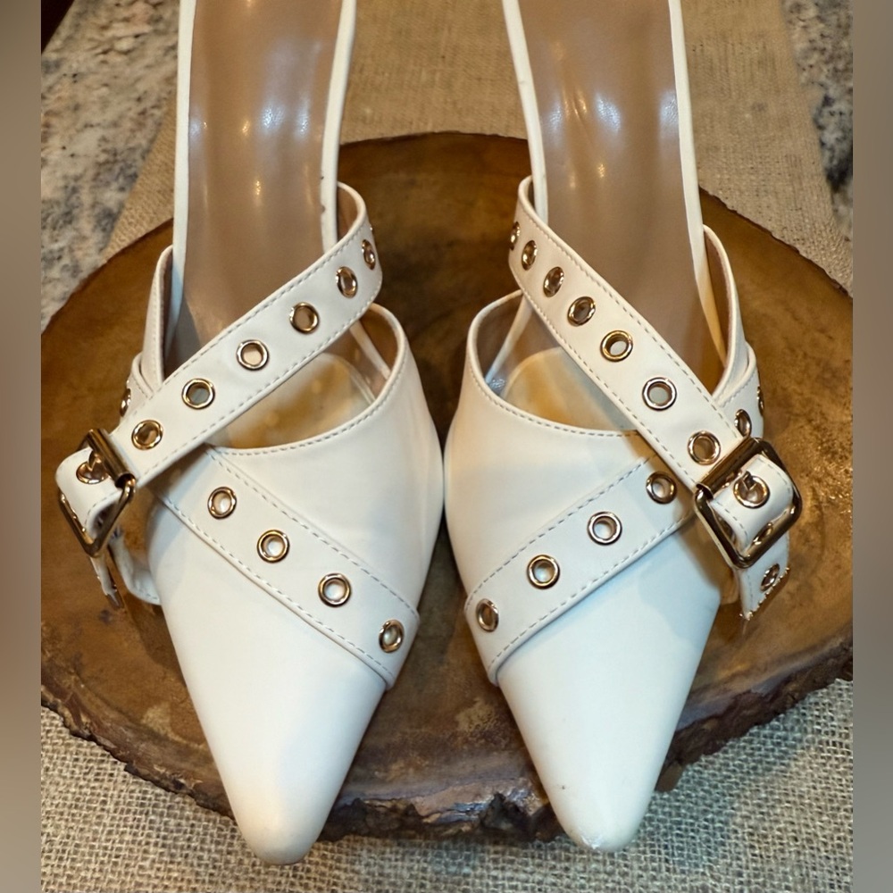 Elegant White Gold Hardware  Women's Heeled Mules. Size 8. EUC! - Picture 2 of 10
